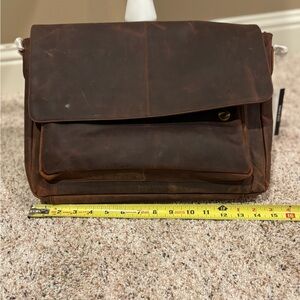 Great grad gift! Oak Leathers Brown Leather Computer Bag